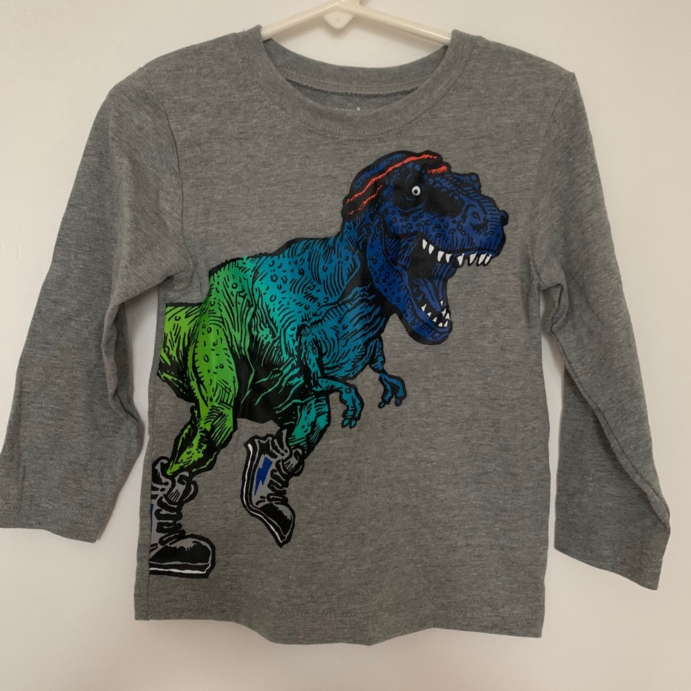 🦖 Dino Long-Sleeved T! 🦖